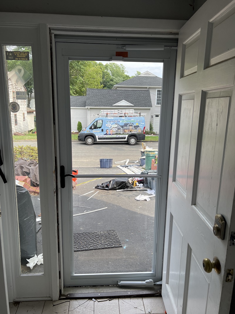 Storm door replacement in Fairfield